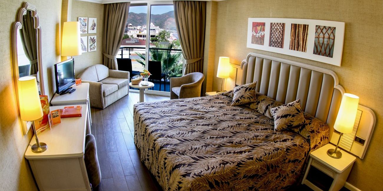 Hotel Elegance 5*  Marmaris 