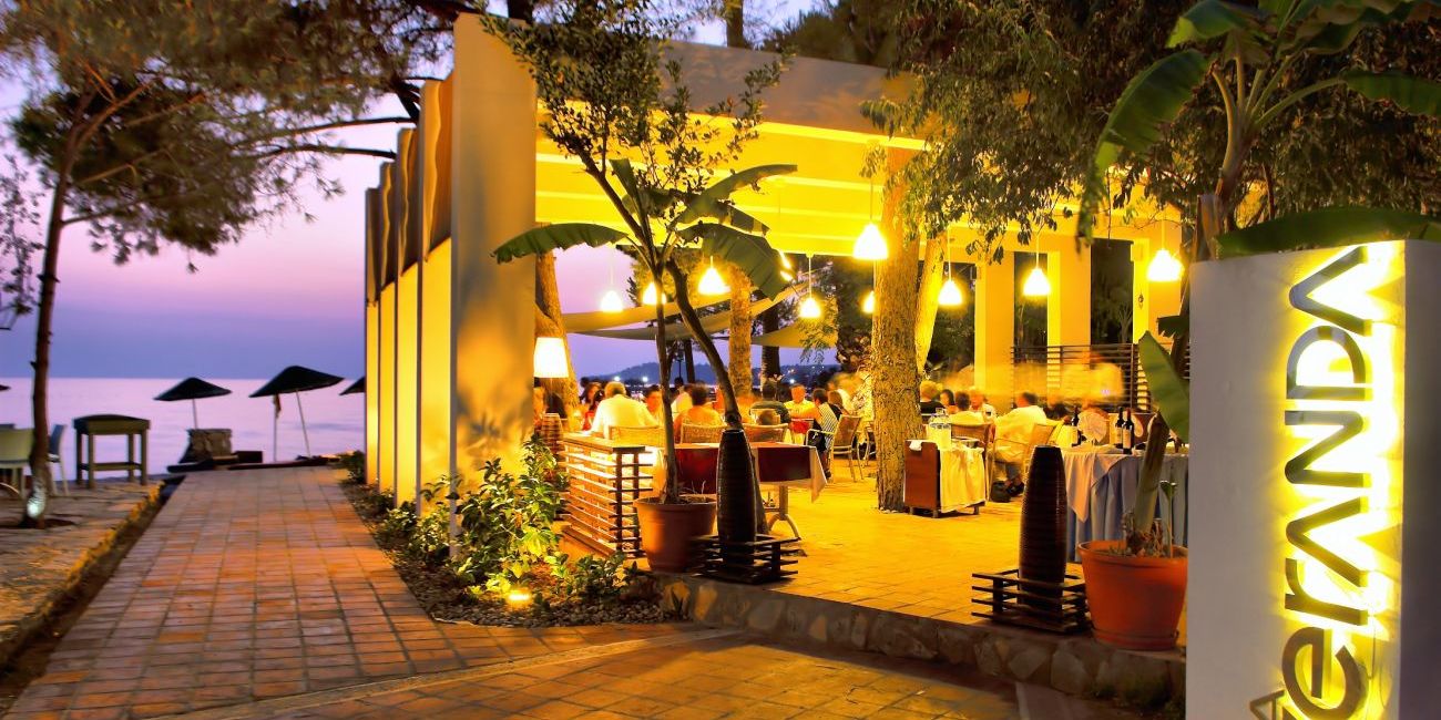 Hotel Ephesia Holiday Beach Club 4* Kusadasi 