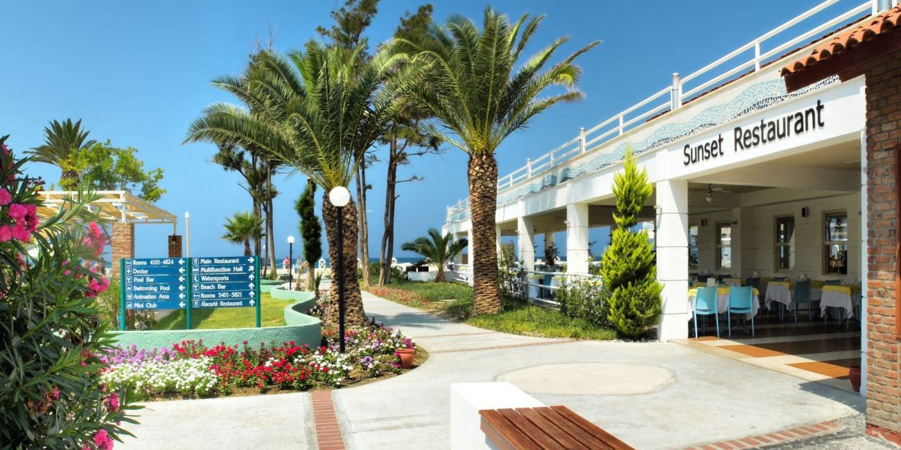 Hotel Ephesia Holiday Beach Club 4* Kusadasi 
