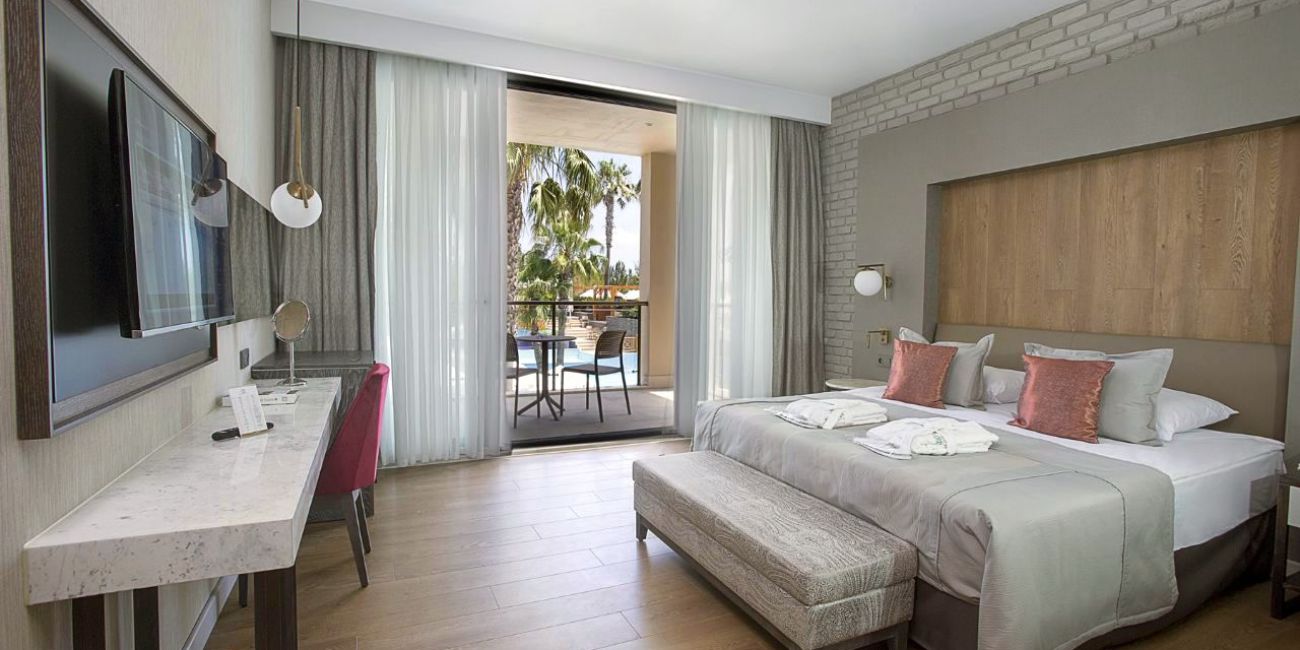 Hotel Fame Residence Lara 5*  Antalya - Lara 