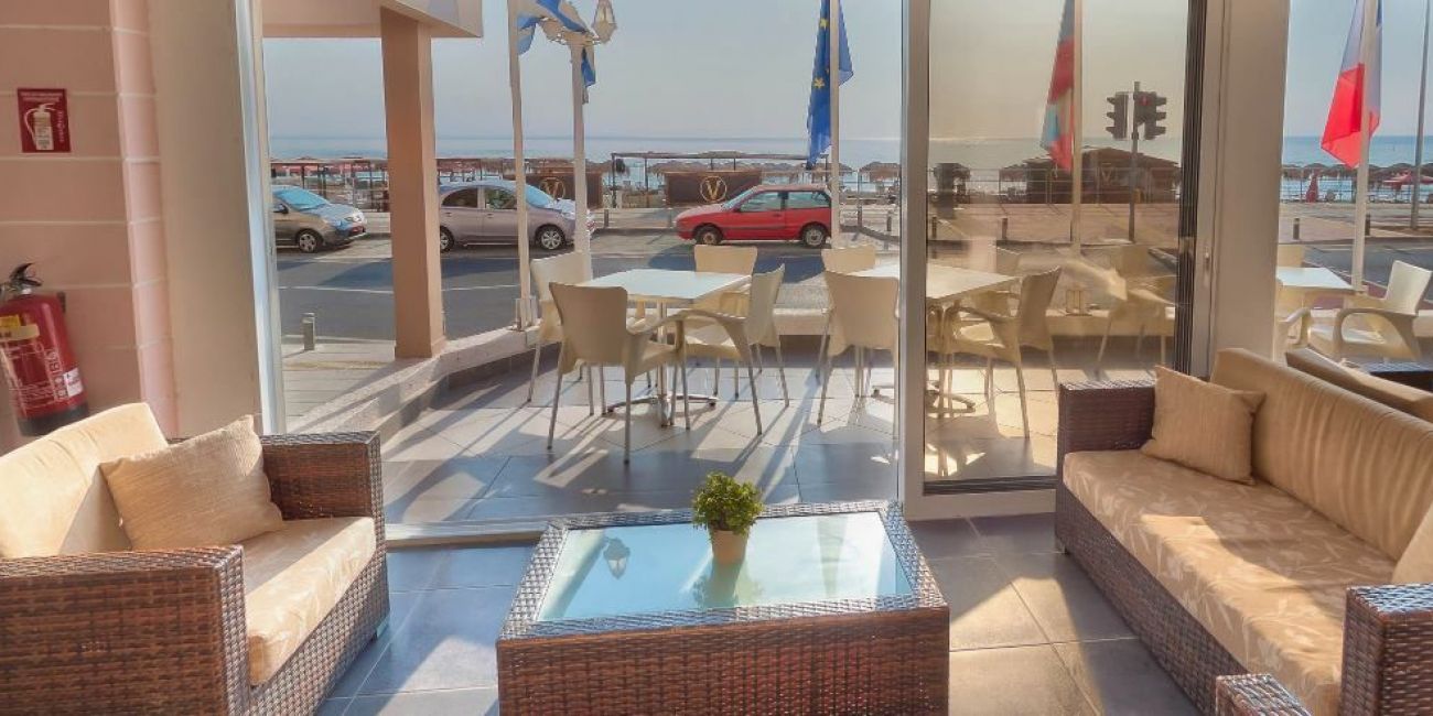 Hotel Flamingo Beach 3* Larnaca 
