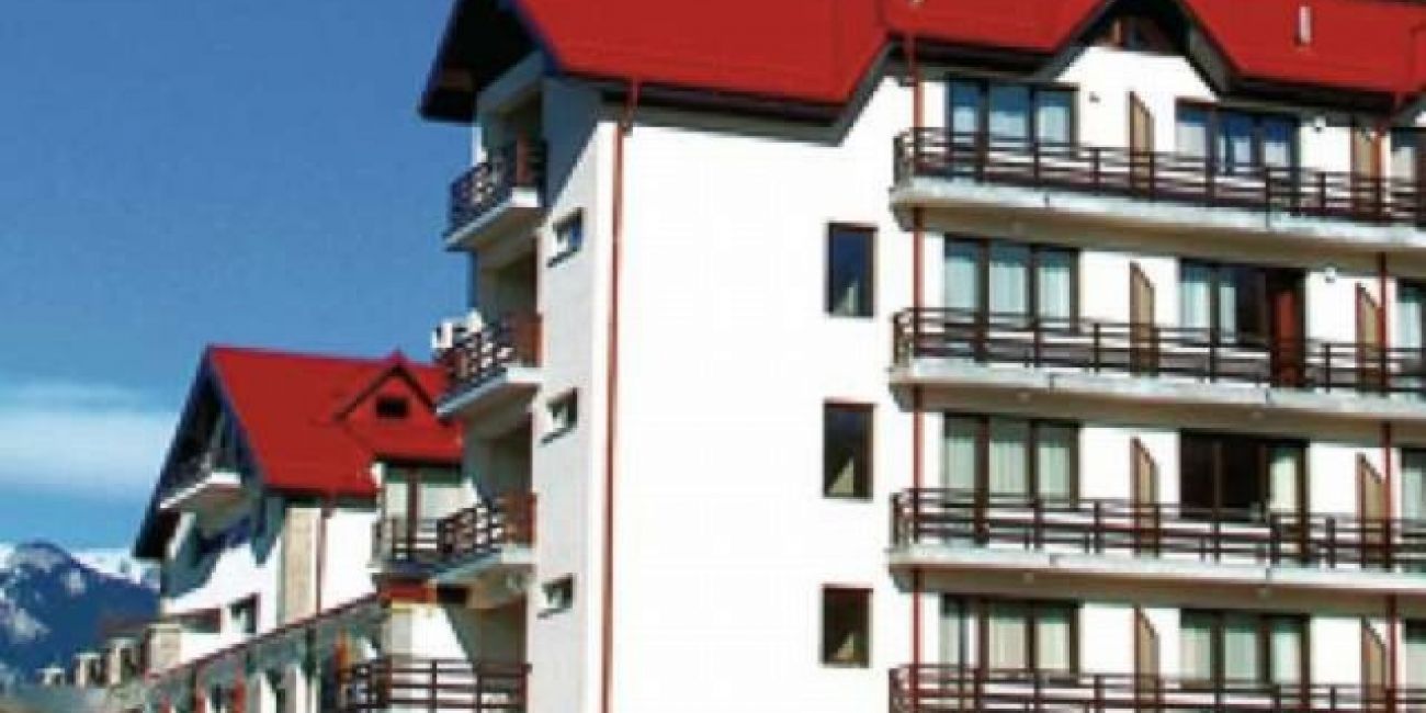 Hotel Floris 3* - Demipensiune + Masa festiva Paste Cheia 
