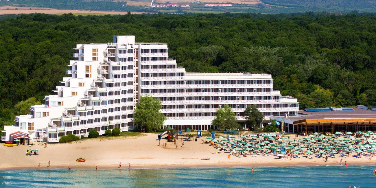 Hotel Gergana 4*  Albena 