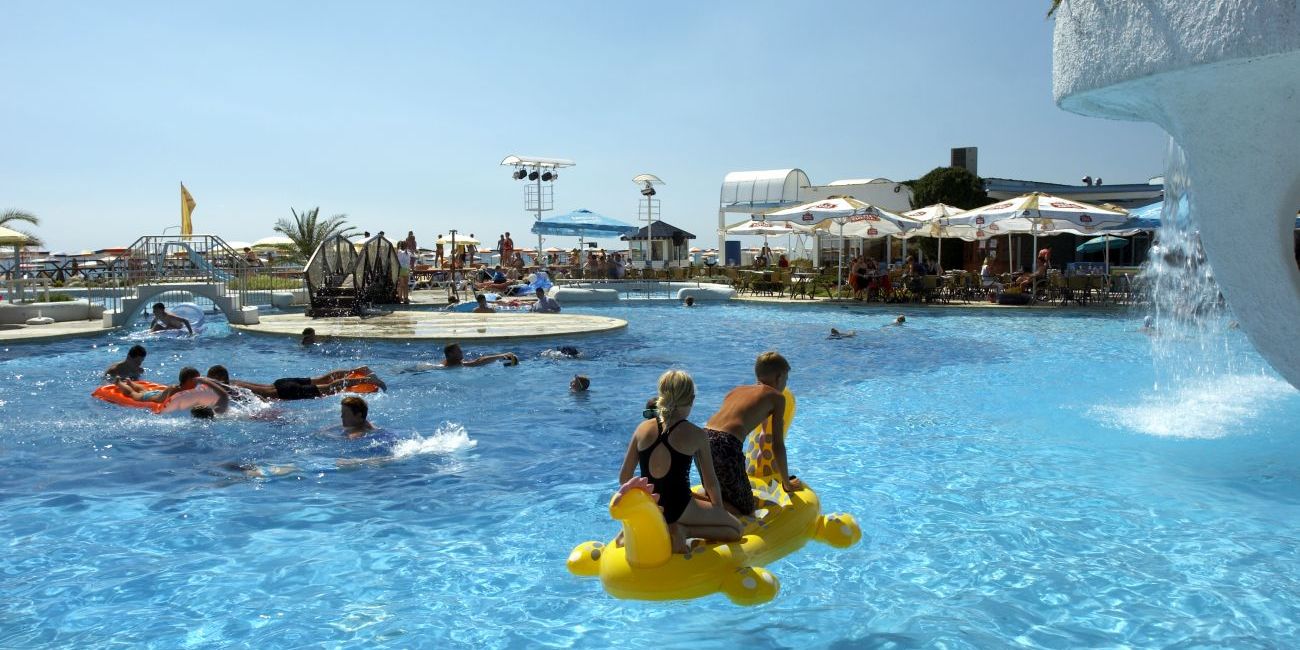 Hotel Gergana 4*  Albena 