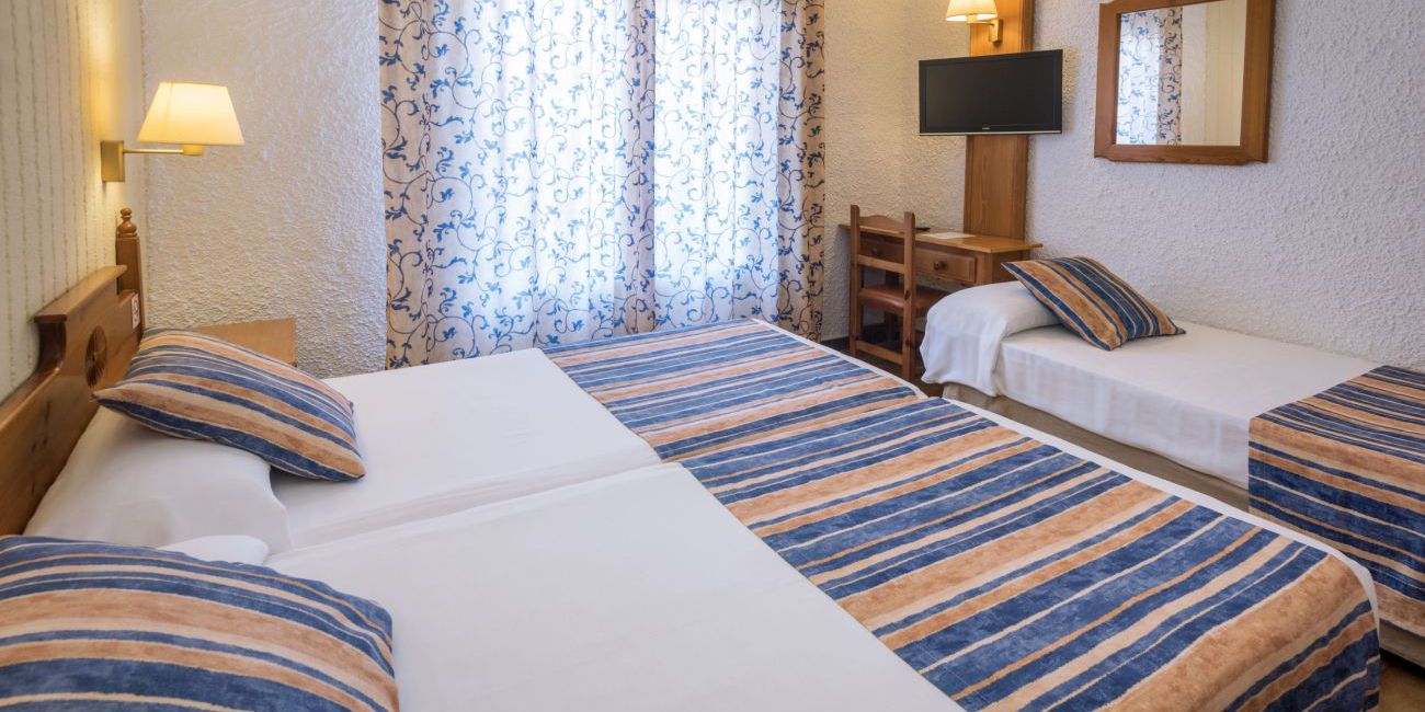 Hotel GHT Neptuno 3* Costa Brava 