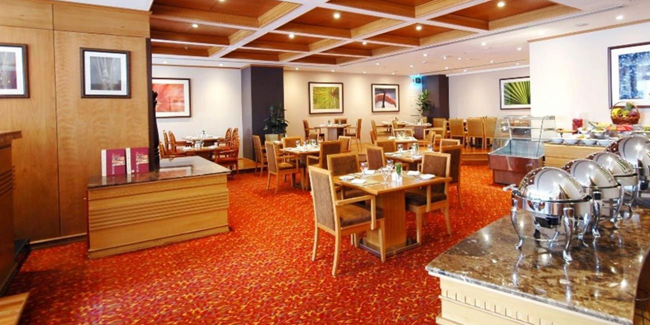 Hotel Golden Tulip Al Barsha 4* Dubai 