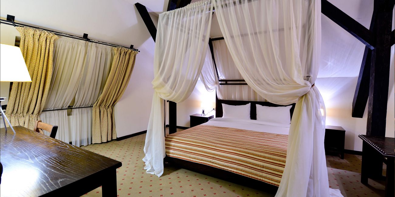 Hotel Gradina Morii 3*  Maramures 