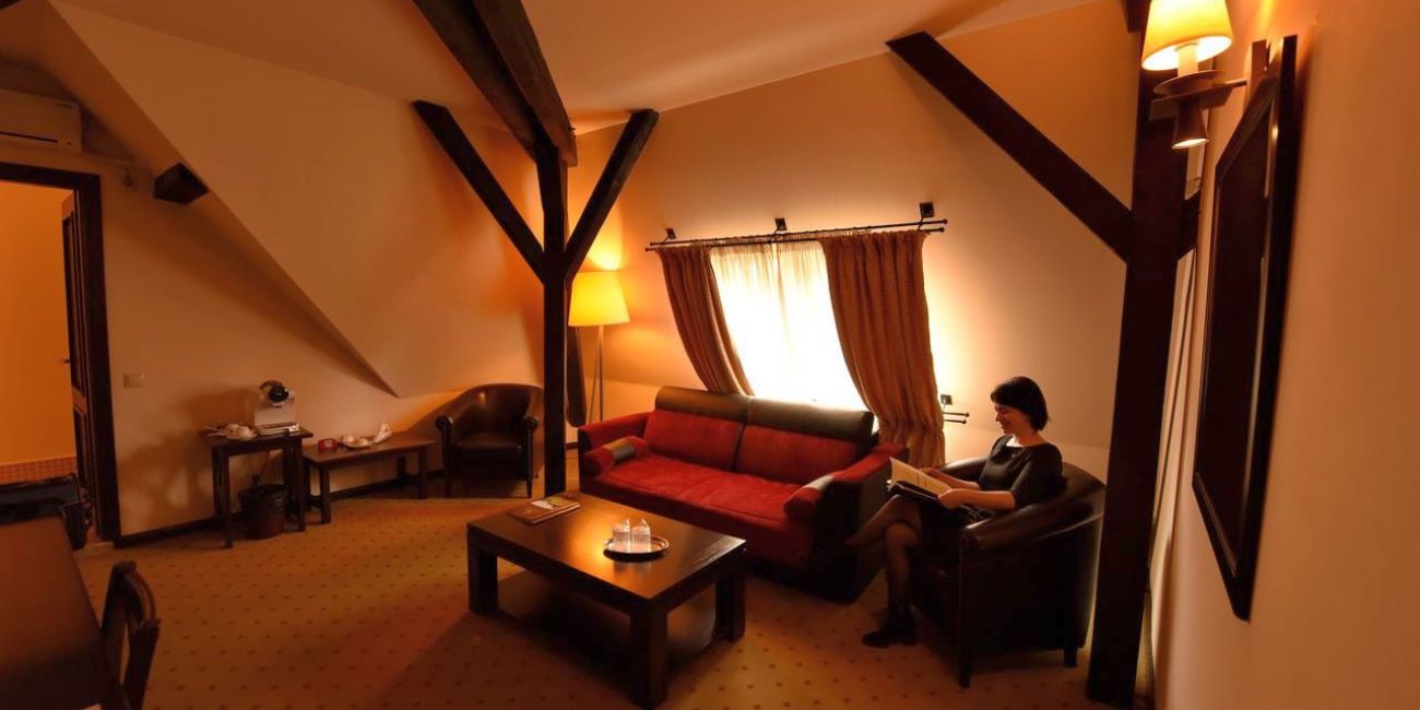 Hotel Gradina Morii 3*  Maramures 