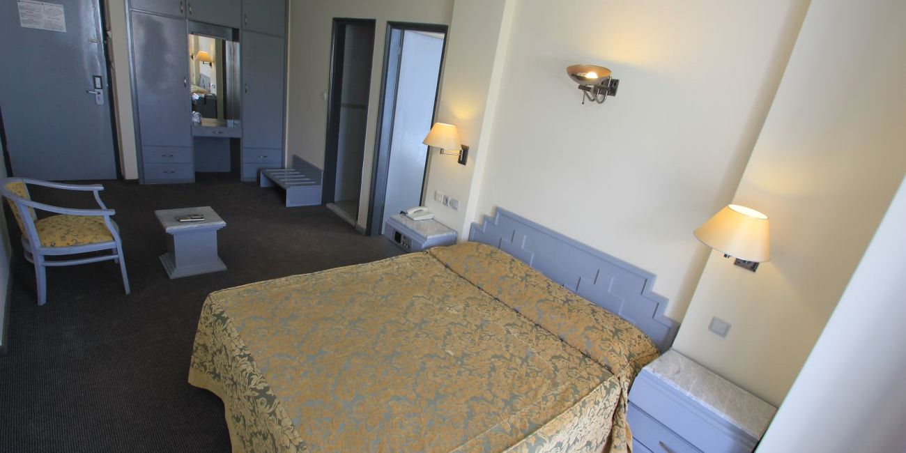 Hotel Grand Ozcelik 4* Kusadasi 
