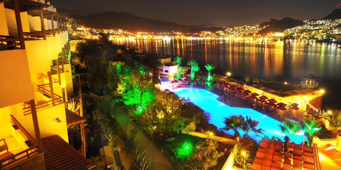 Hotel Green Beach Resort 5*  Bodrum 