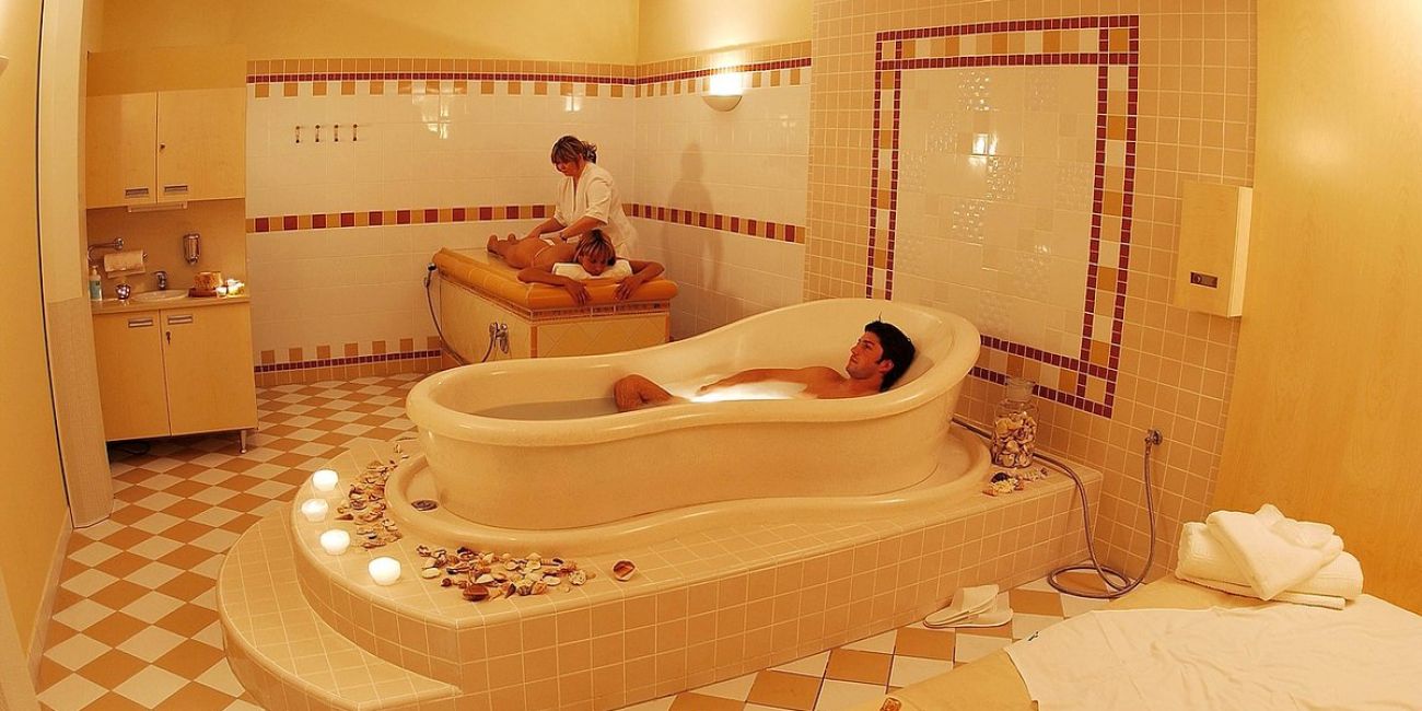 Hotel Habakuk 5* - Demipensiune Mariborsko Pohorje 