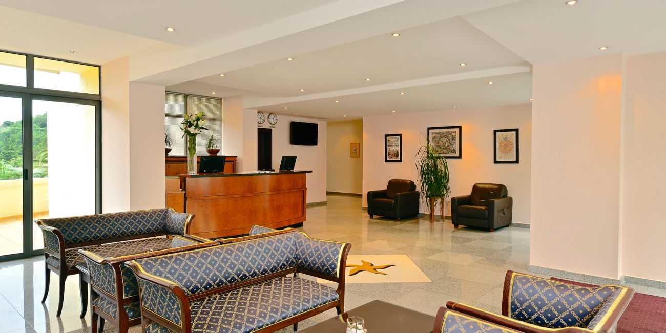 Hotel Iberostar Bellevue 4*  Becici 