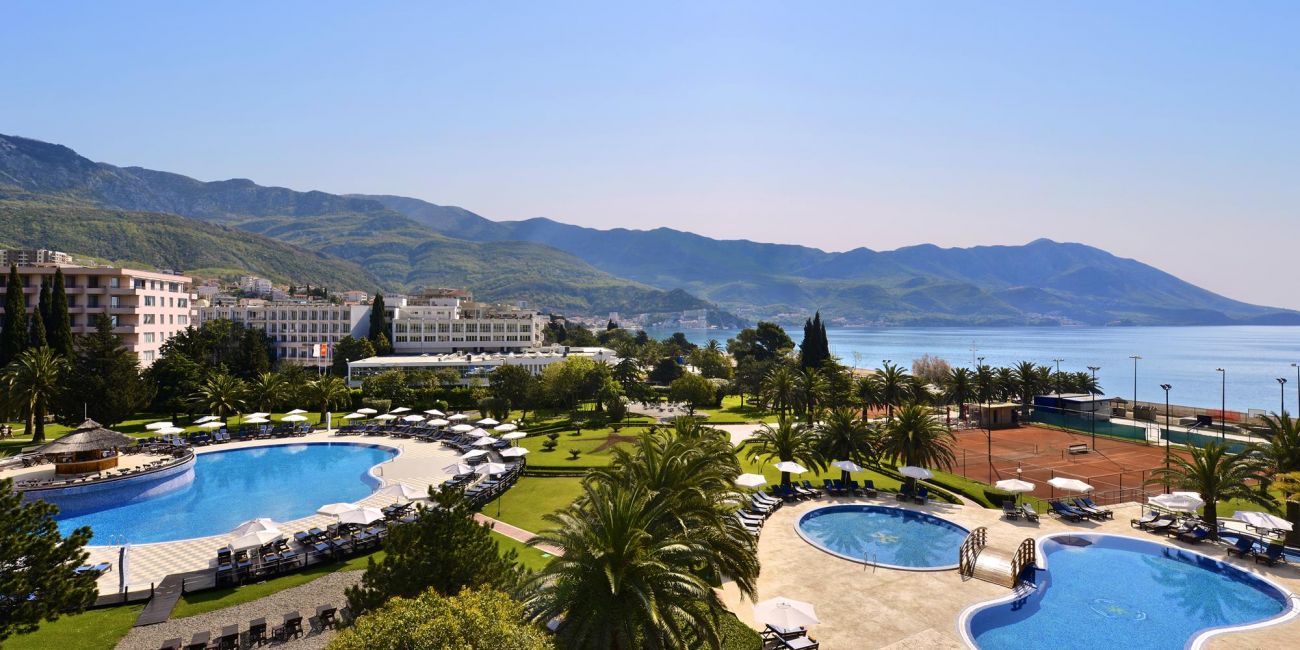 Hotel Iberostar Bellevue 4*  Becici 