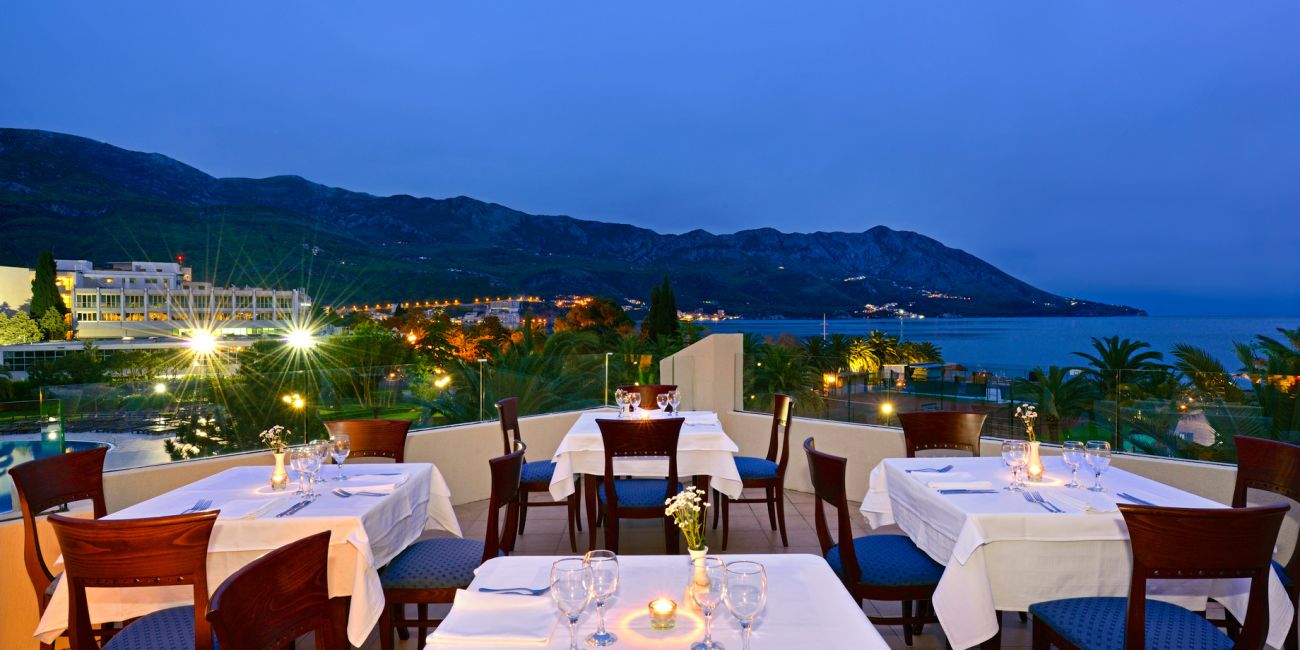 Hotel Iberostar Bellevue 4*  Becici 
