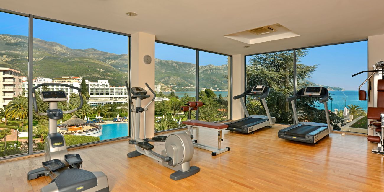 Hotel Iberostar Bellevue 4*  Becici 