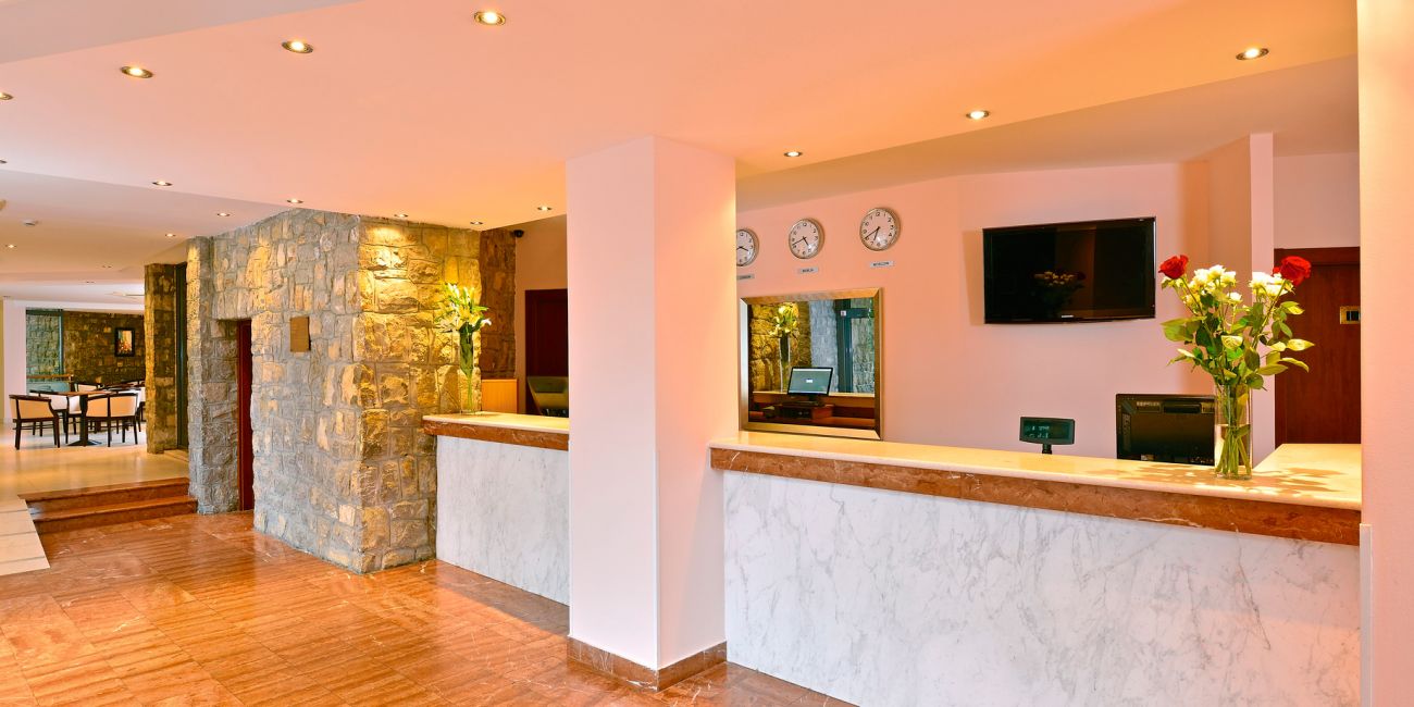 Hotel Iberostar Bellevue 4*  Becici 