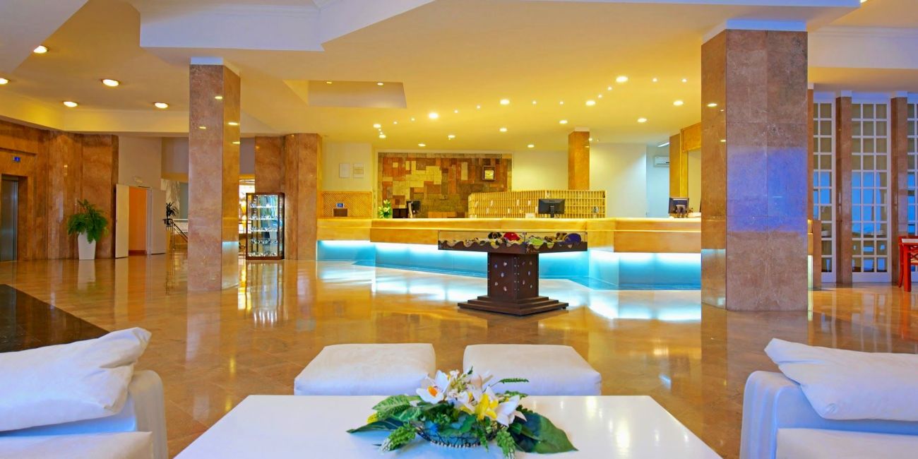 Hotel Iberostar Las Dalias 4*  Tenerife 