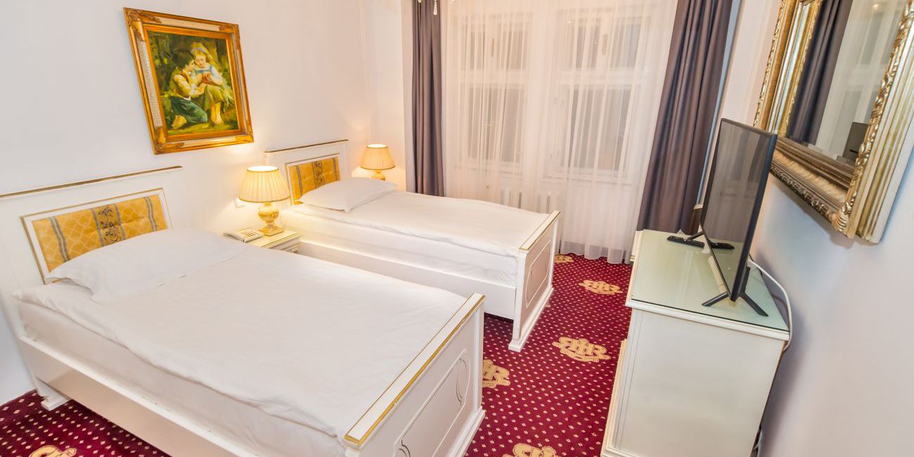 Hotel Imparatul Romanilor Sibiu 3* Sibiu 