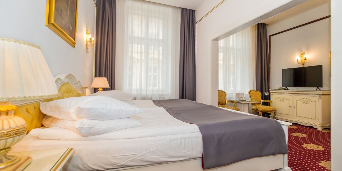 Hotel Imparatul Romanilor Sibiu 3* Sibiu 