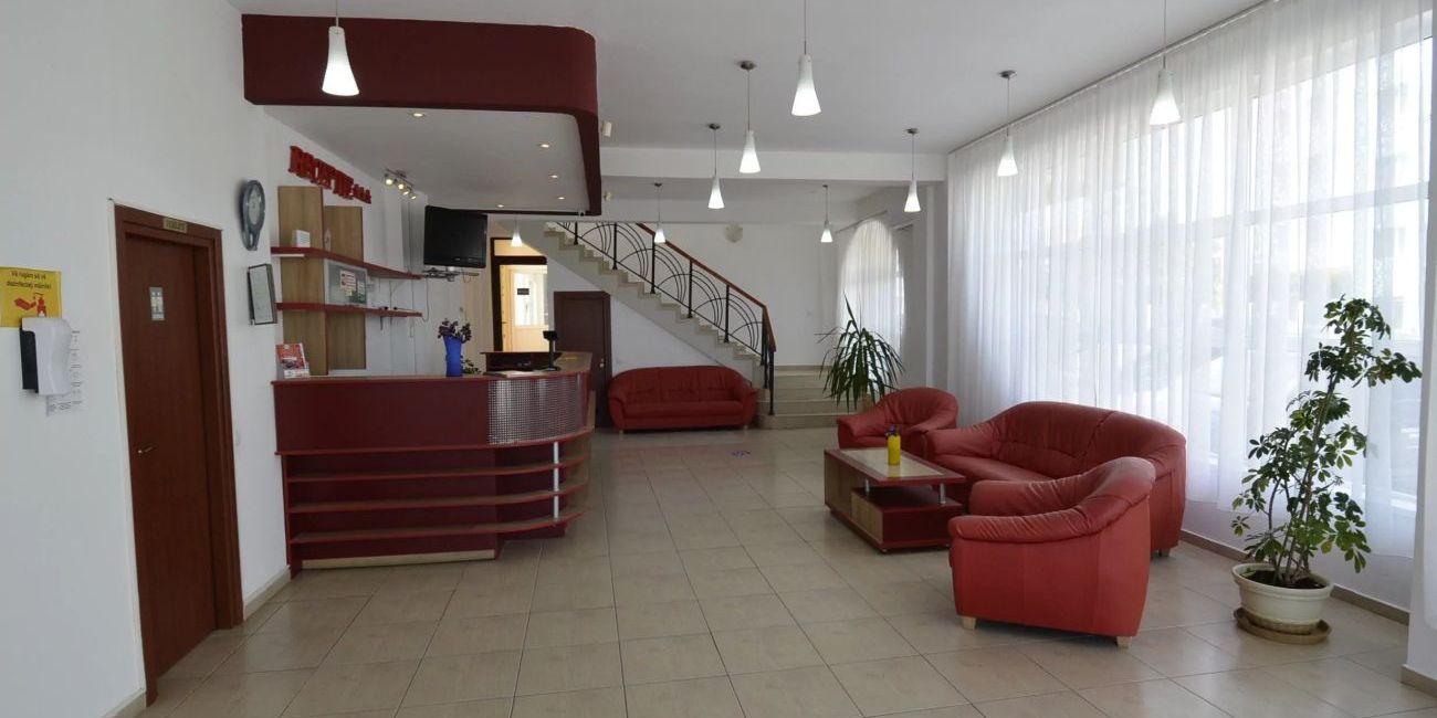 Hotel Intim 3*  Costinesti 