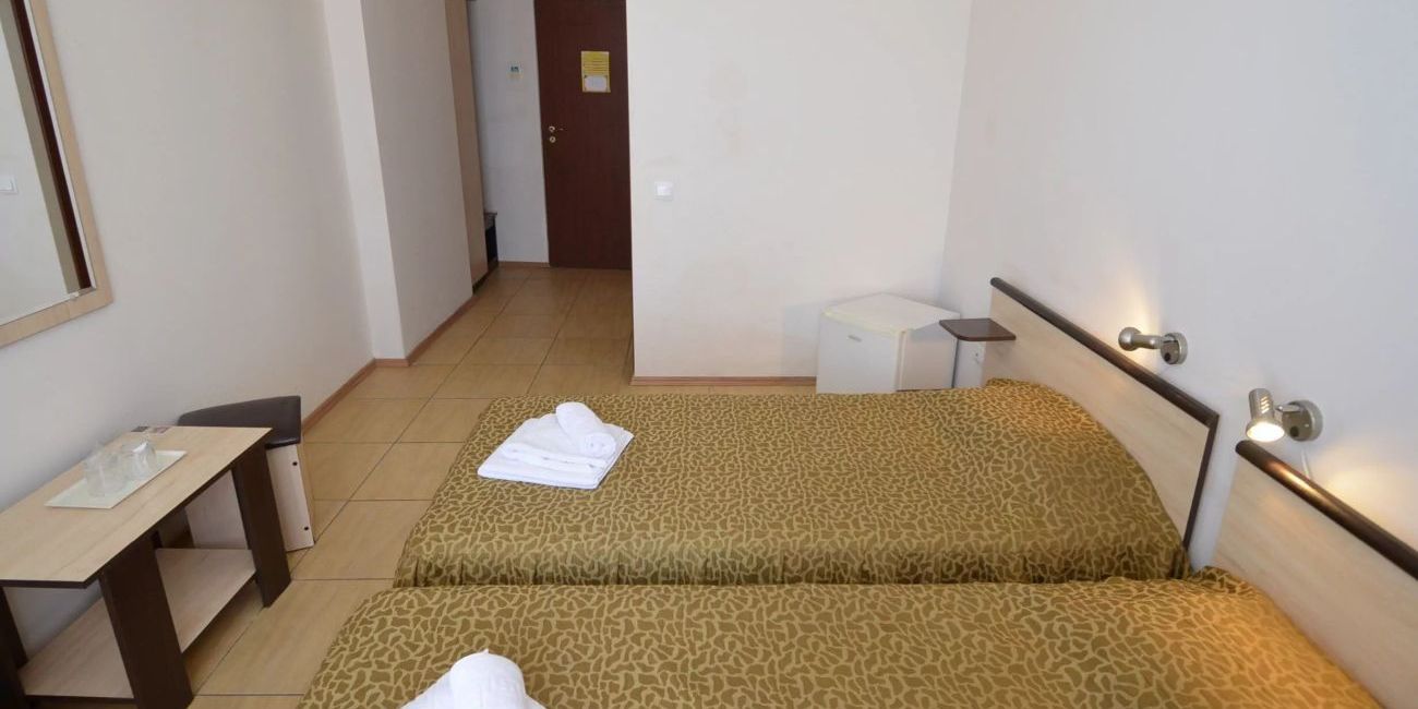 Hotel Intim 3*  Costinesti 