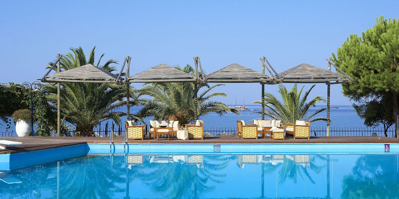 Hotel Kamari Beach 3*  Thassos 