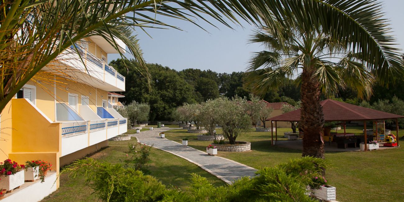 Hotel Kanali Beach 3*  Parga 