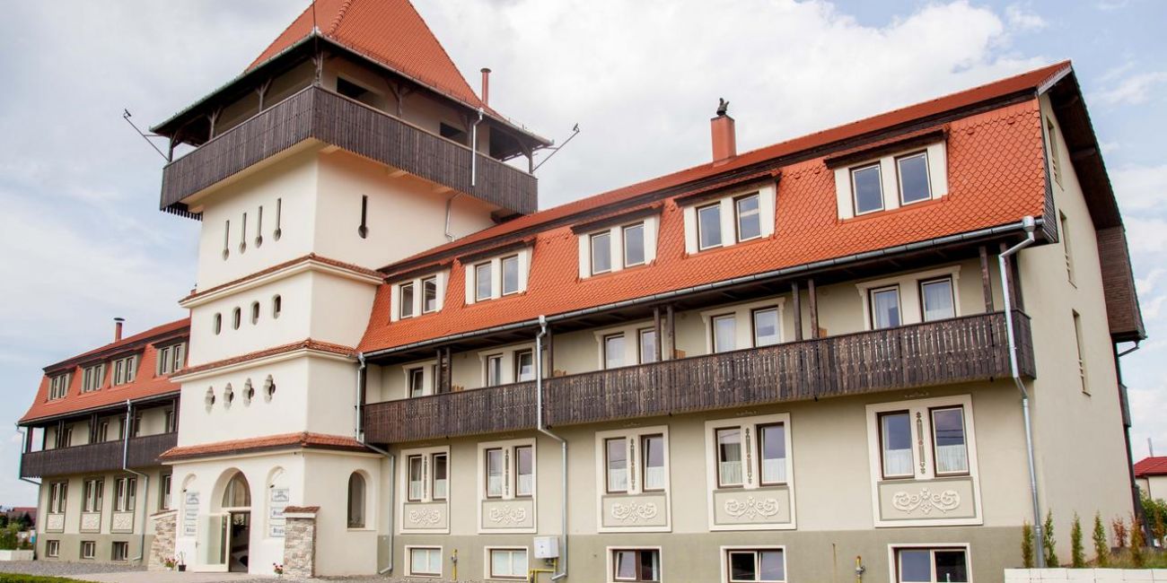 Hotel Kastel Transylvania 3* Brasov 