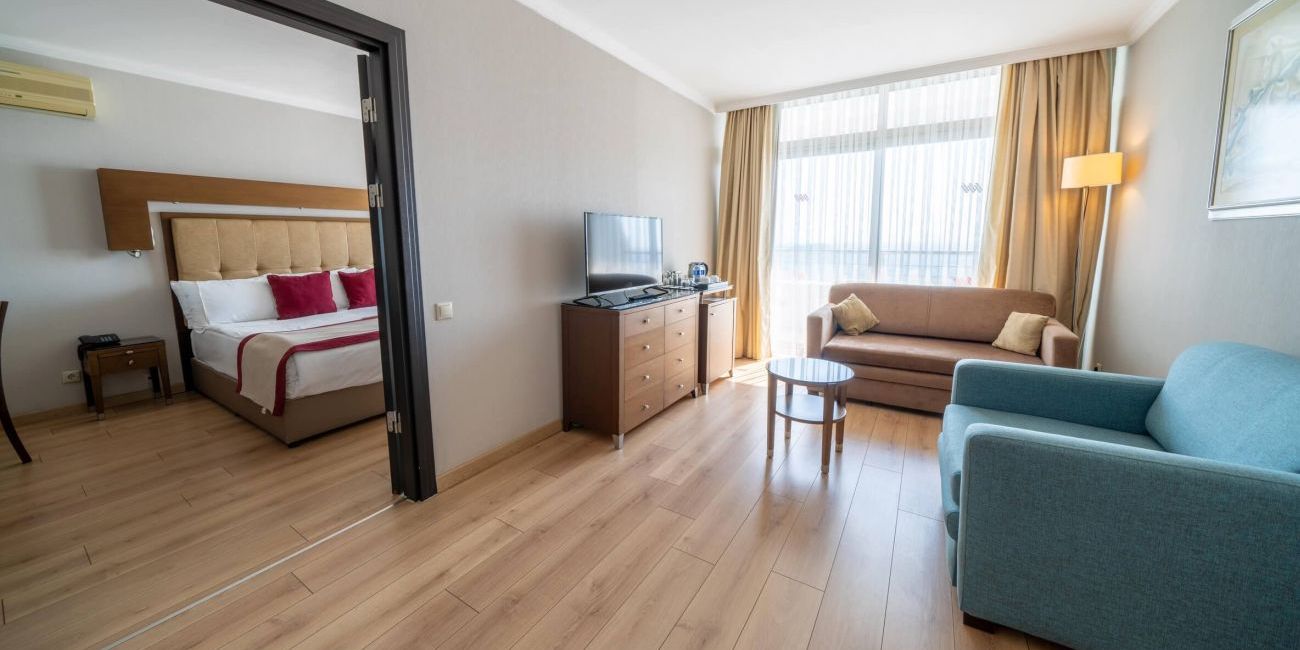 Hotel Korumar Deluxe 5* Kusadasi 