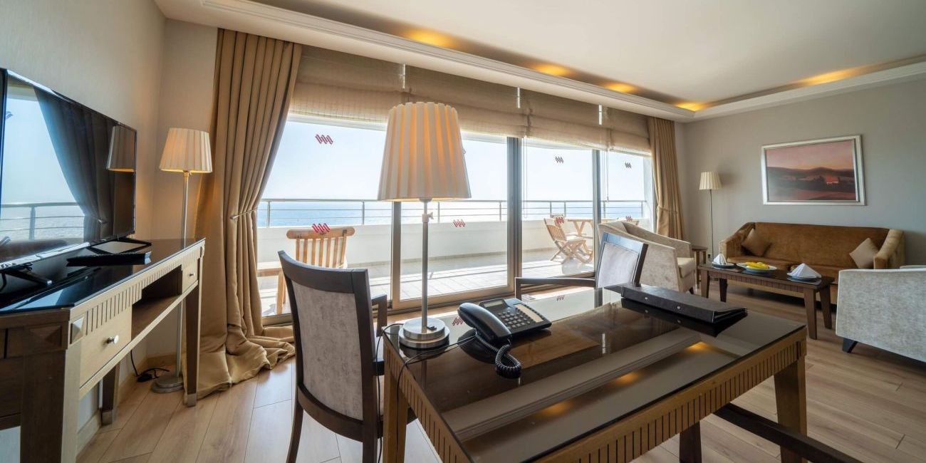 Hotel Korumar Deluxe 5* Kusadasi 