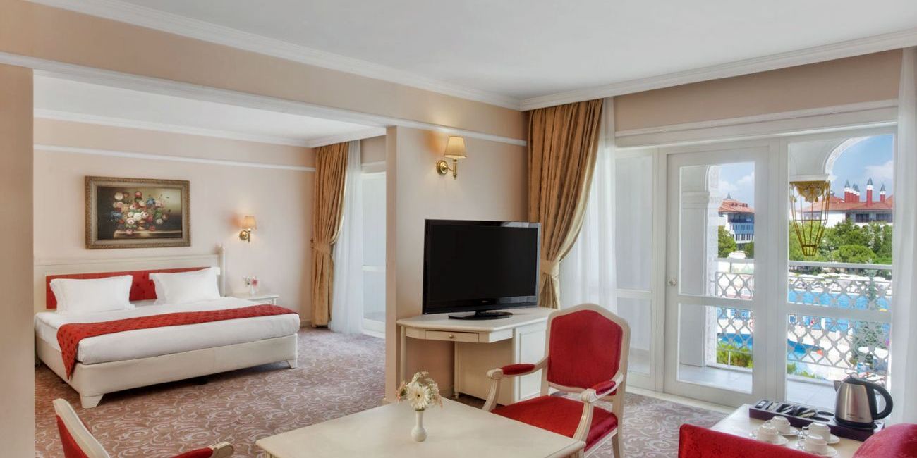 Hotel Kremlin Palace 5*  Antalya - Kundu 