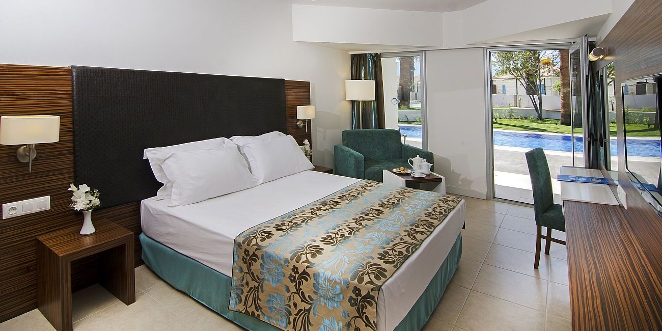 Hotel Kusadasi Palm Wings Beach Resort & Spa 5* Kusadasi 