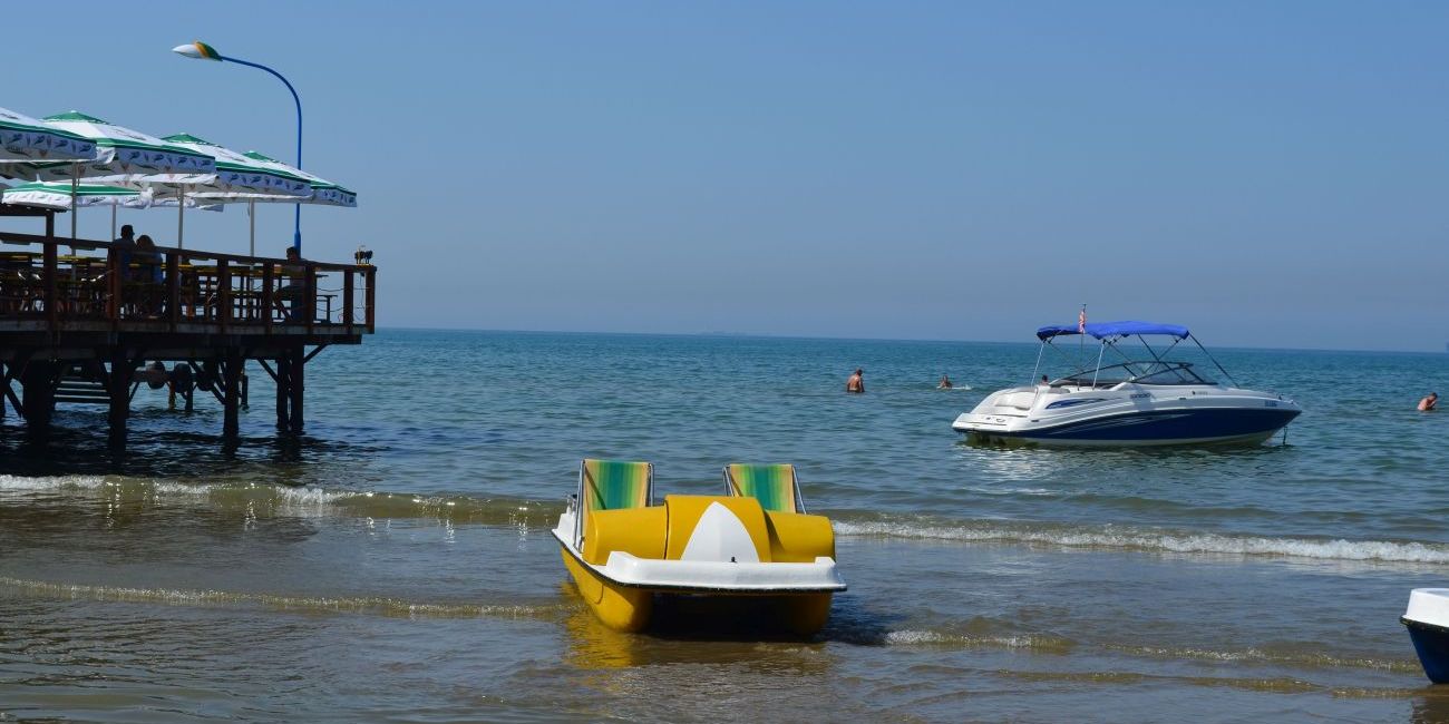Hotel Leonardo 4* Durres 