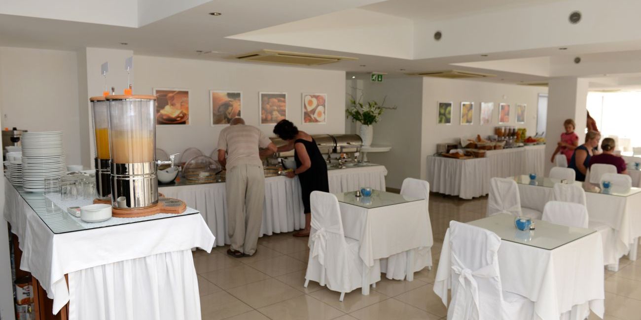 Hotel Les Palmiers Beach 2* Larnaca 