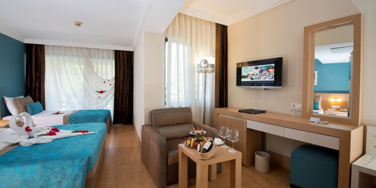 Hotel Limak Limra 5*  Antalya - Kemer 