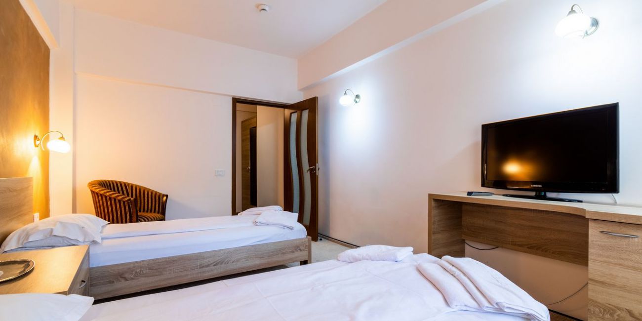 Hotel Livadia 3*  Baile Olanesti 