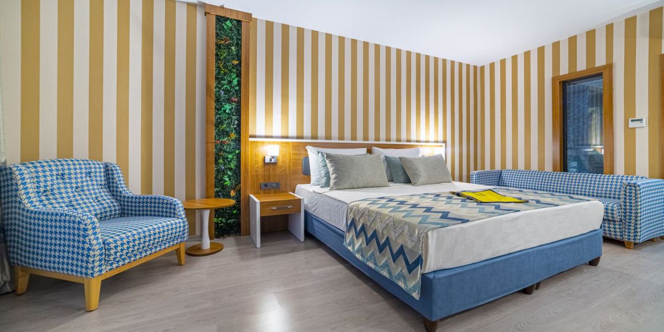 Hotel Lonicera Premium 4*  Alanya 