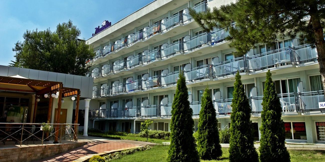 Hotel Magnolia Plus 3*  Albena 