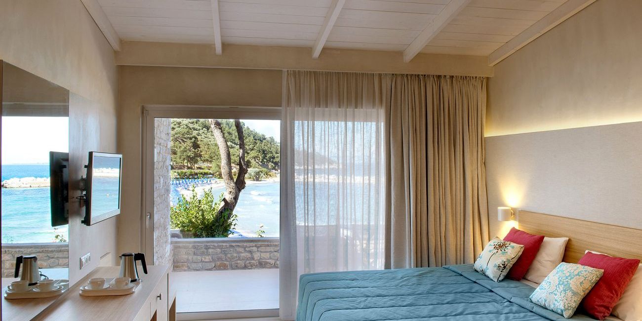 Hotel Makryammos Bungalows 4*   Thassos 