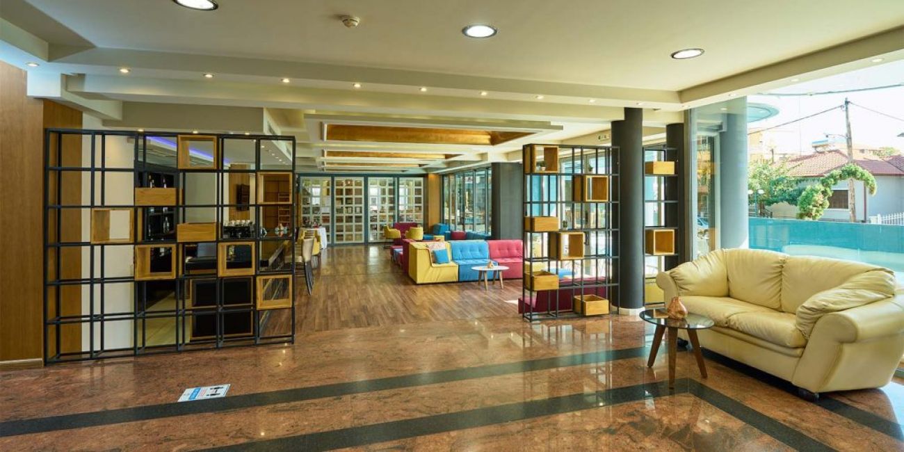 Hotel Mediterranean Resort 4*  Riviera Olimpului 