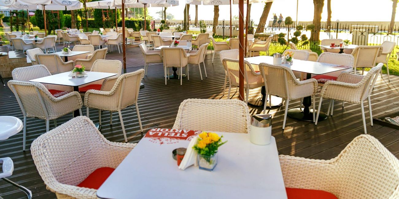 Hotel Mera Brise 4*  Mangalia 