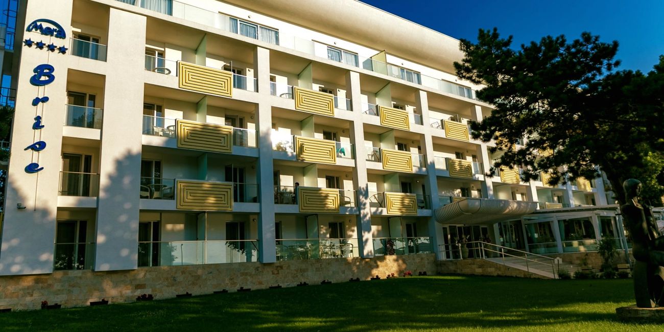 Hotel Mera Brise 4*  Mangalia 