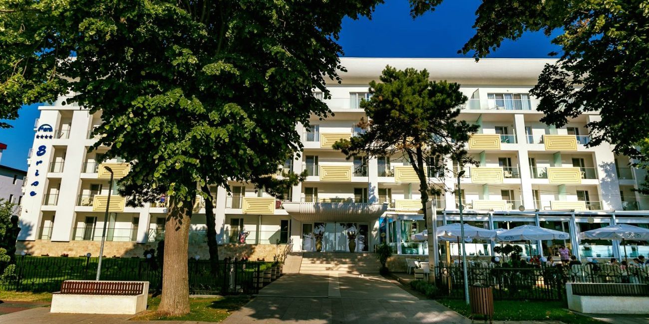 Hotel Mera Brise 4*  Mangalia 