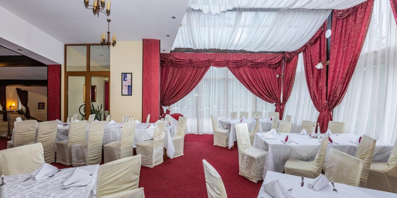 Hotel Miraj 4*  Poiana Brasov 