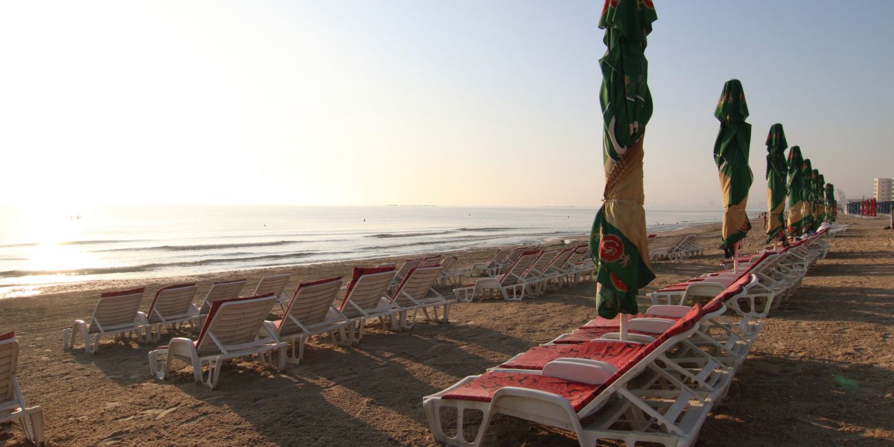 Hotel Modern 4*  Mamaia 