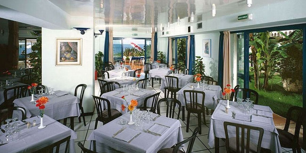 Hotel Nike 3* - Giardini Naxos Sicilia 