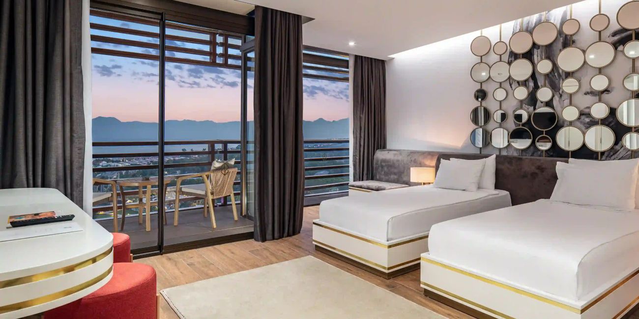 Hotel Nirvana Cosmopolitan 5*  Antalya - Lara 