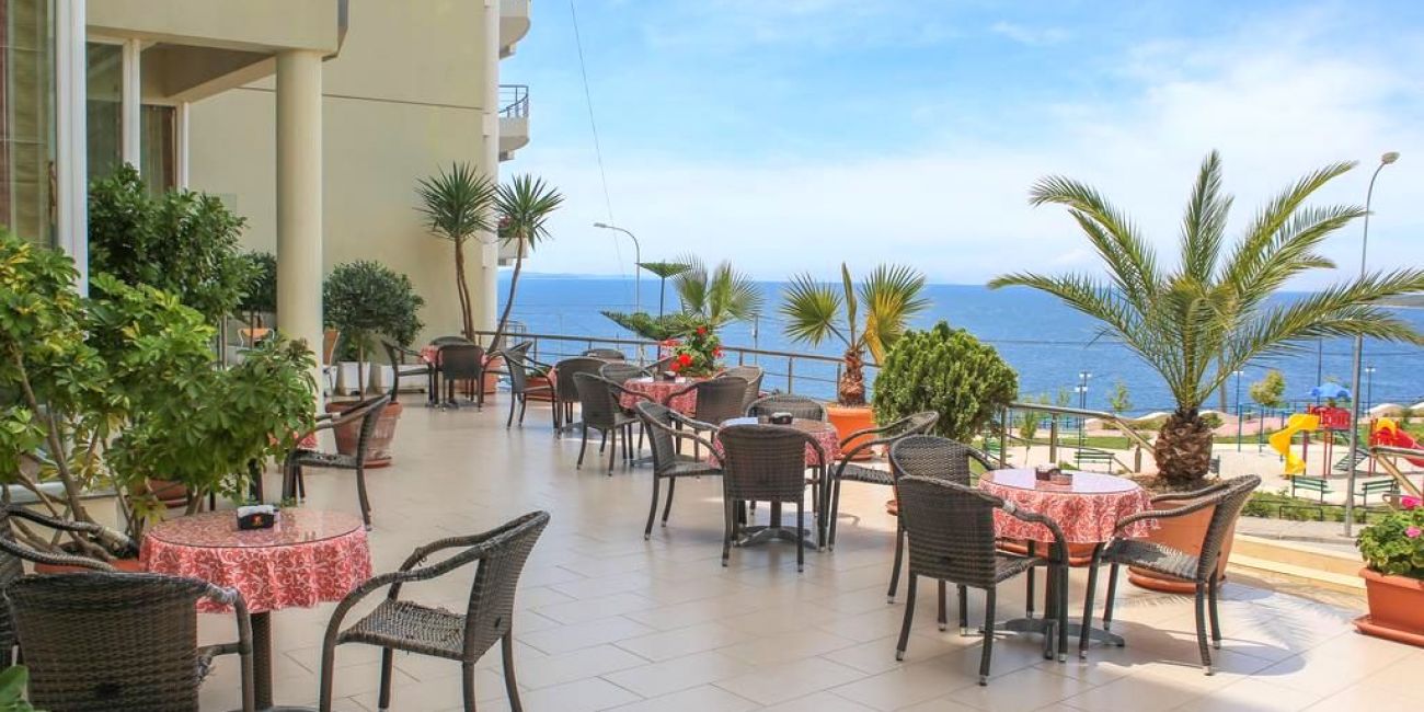 Hotel Oasis 3* Saranda 