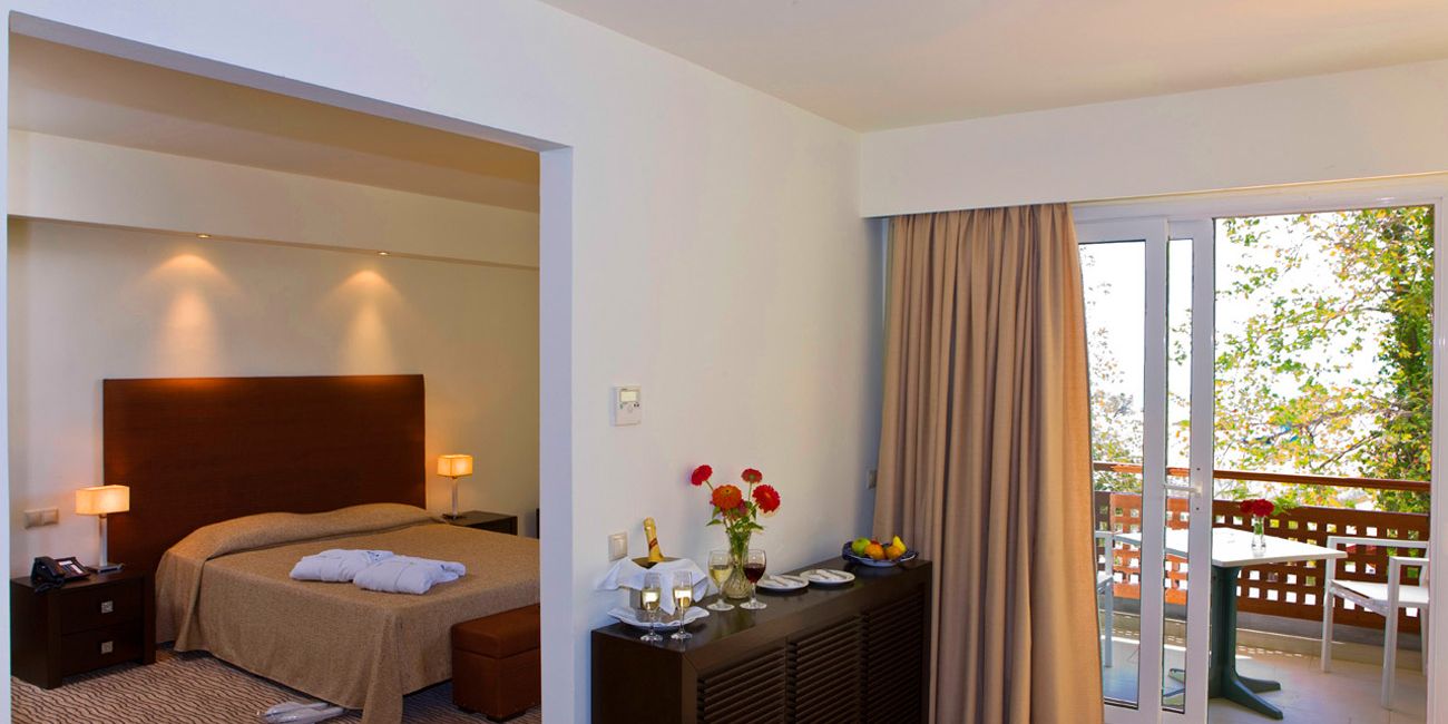 Hotel Olympian Bay 4*  Riviera Olimpului 