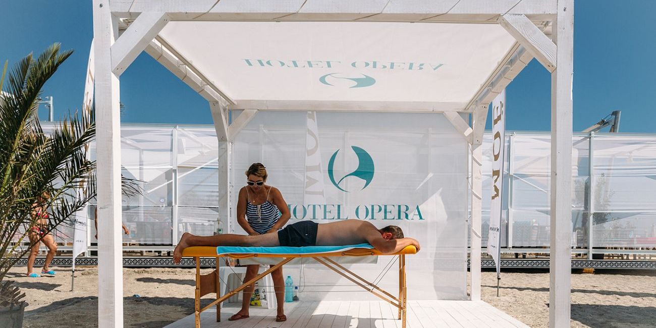 Hotel Opera 4* Mamaia 